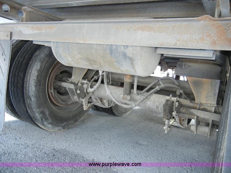 image for item A3486 1999 Wabash 53' reefer trailer