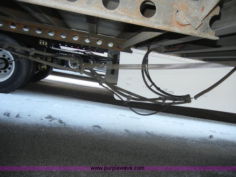 image for item A3486 1999 Wabash 53' reefer trailer