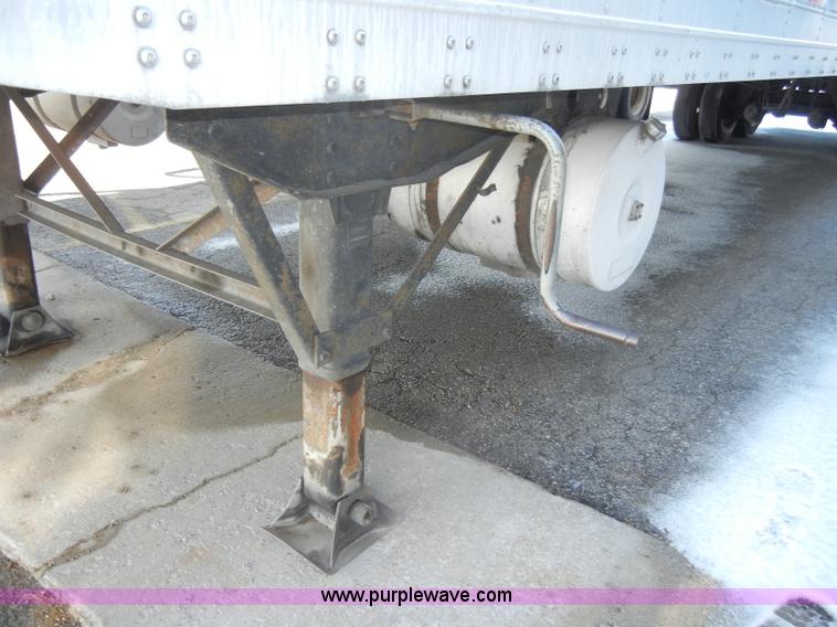 image for item A3486 1999 Wabash 53' reefer trailer