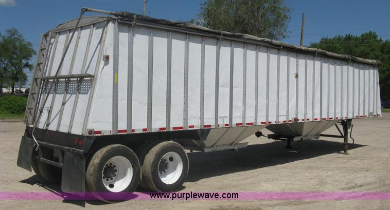image for item A6321 1992 Merritt hopper bottom trailer