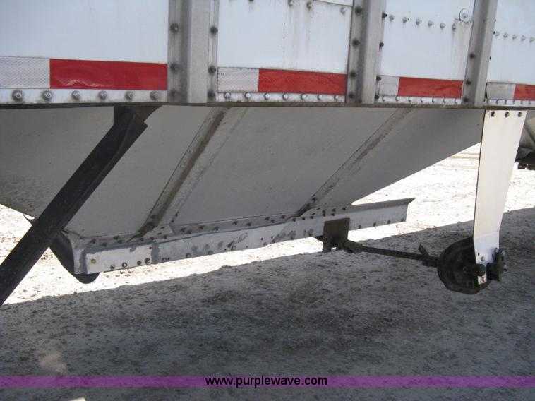 image for item A6321 1992 Merritt hopper bottom trailer