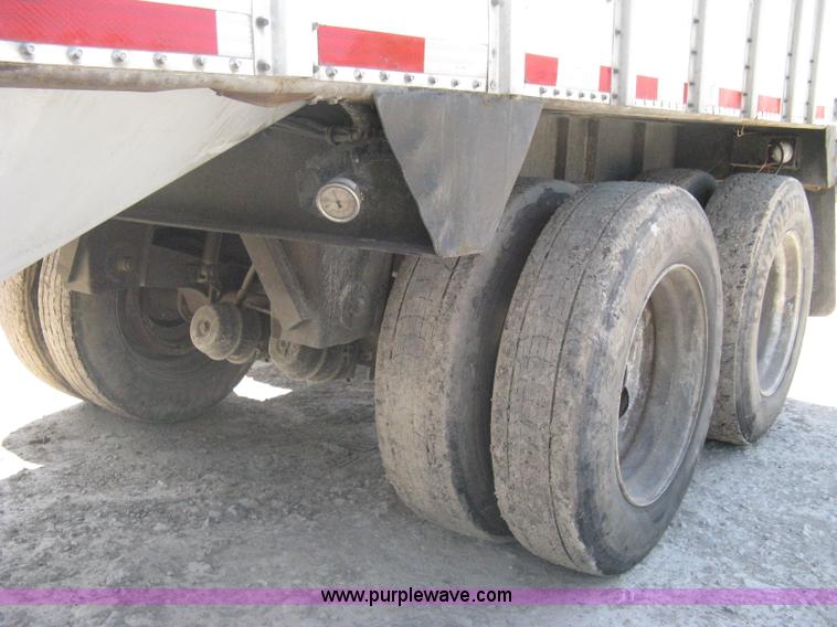 image for item A6321 1992 Merritt hopper bottom trailer