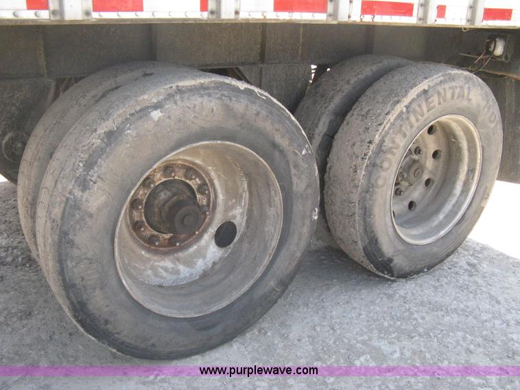 image for item A6321 1992 Merritt hopper bottom trailer