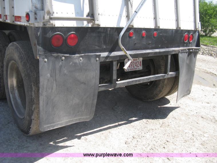 image for item A6321 1992 Merritt hopper bottom trailer