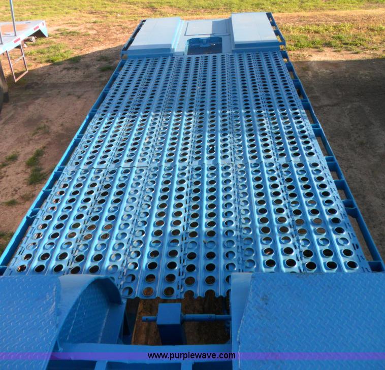 image for item B1195 1953 25 ton drop deck semi trailer