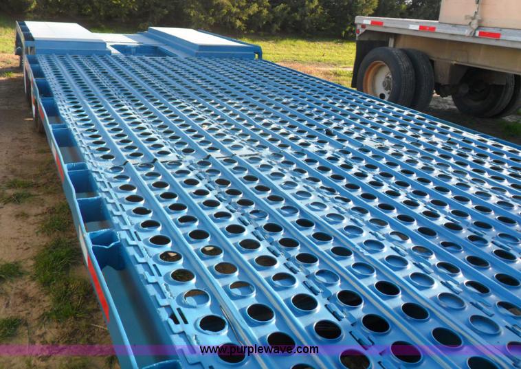 image for item B1195 1953 25 ton drop deck semi trailer