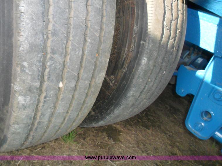 image for item B1195 1953 25 ton drop deck semi trailer