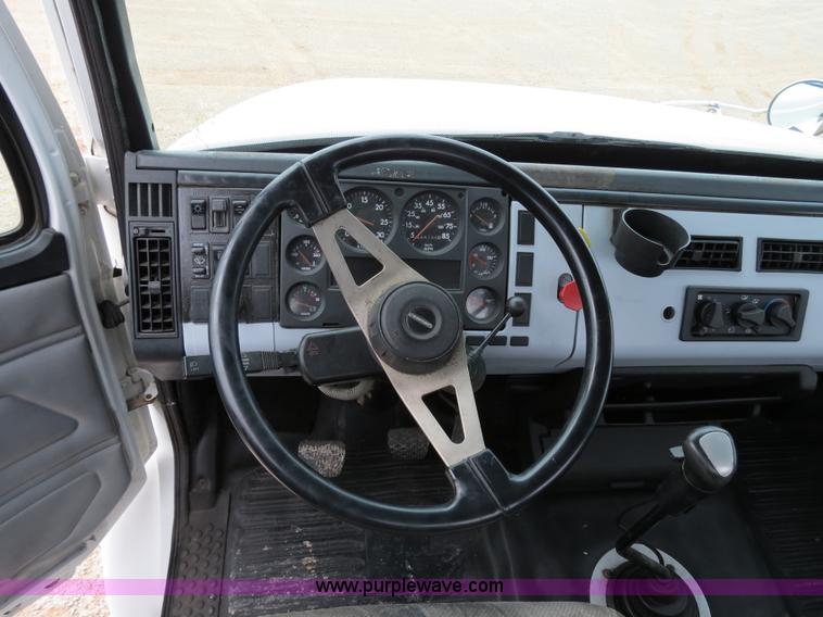 image for item B2279 1999 Freightliner FL80 semi truck