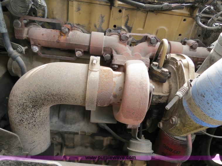 image for item B2279 1999 Freightliner FL80 semi truck