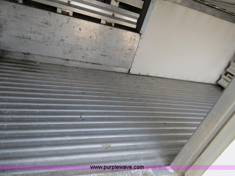 image for item B2280 1999 GMC C6500 refrigerator box truck