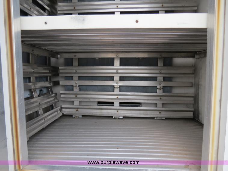 image for item B2280 1999 GMC C6500 refrigerator box truck