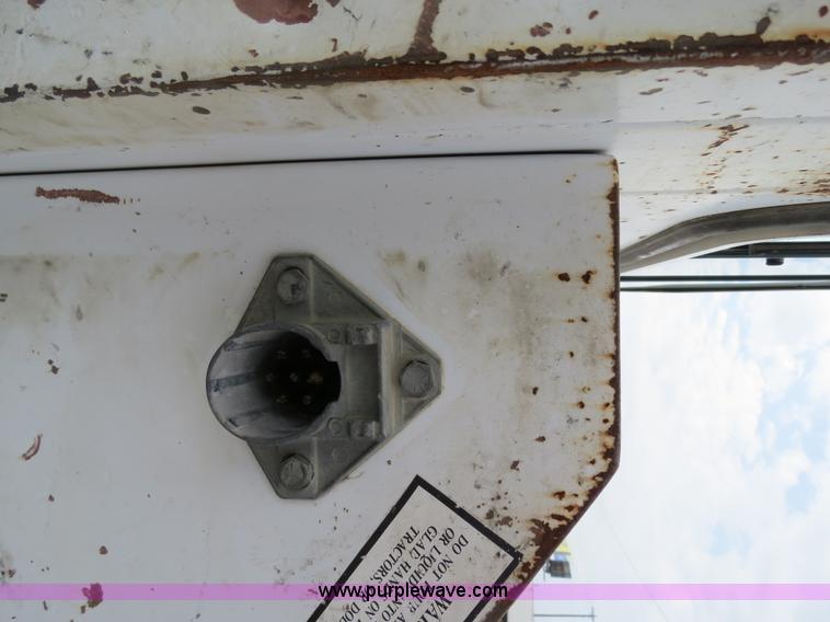 image for item B2286 Ottawa yard tractor