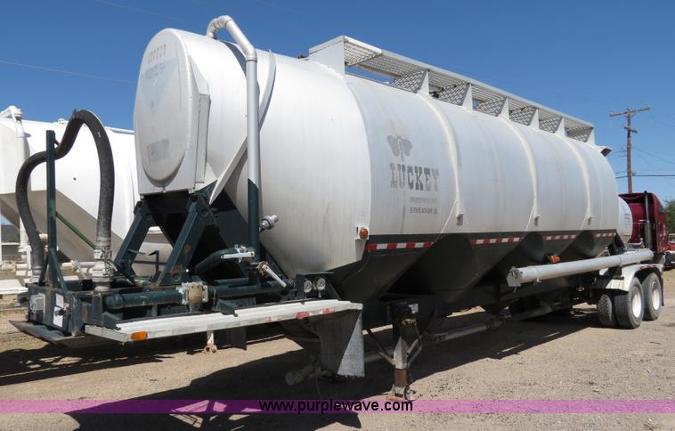 image for item B2294 1973 Heil 40' aluminum pneumatic dry bulk trailer