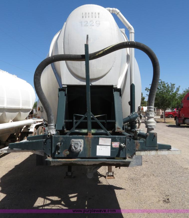 image for item B2294 1973 Heil 40' aluminum pneumatic dry bulk trailer