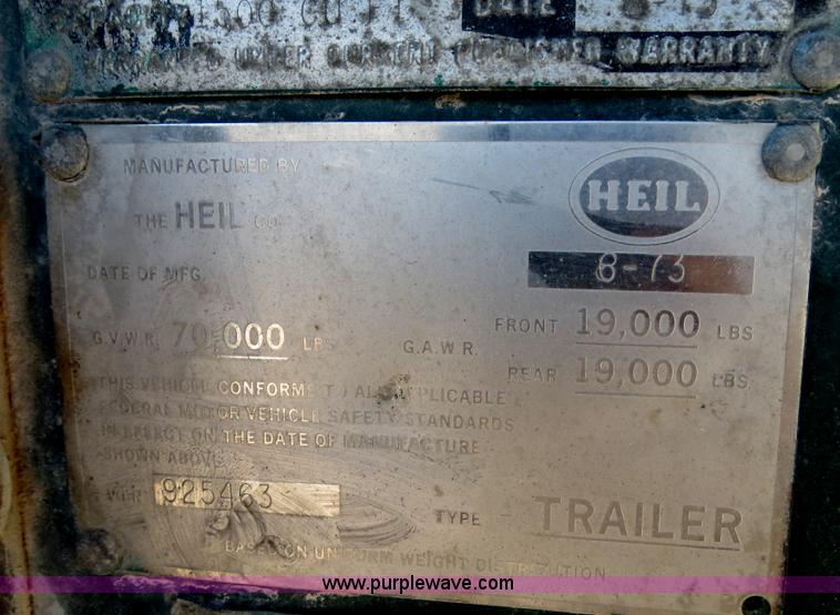 image for item B2294 1973 Heil 40' aluminum pneumatic dry bulk trailer