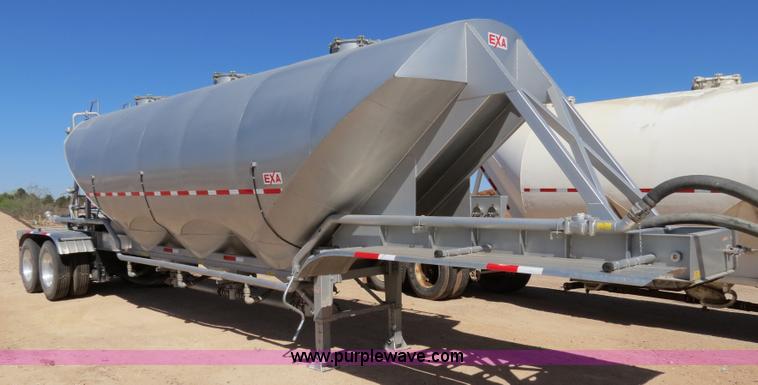 image for item B2297 2011 EXA 42' pneumatic dry bulk trailer