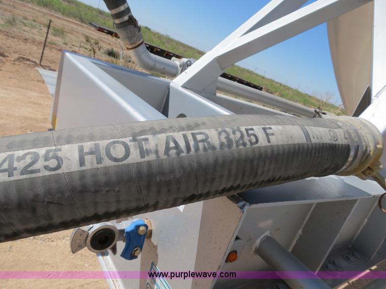 image for item B2297 2011 EXA 42' pneumatic dry bulk trailer