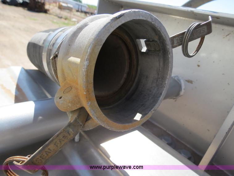 image for item B2297 2011 EXA 42' pneumatic dry bulk trailer