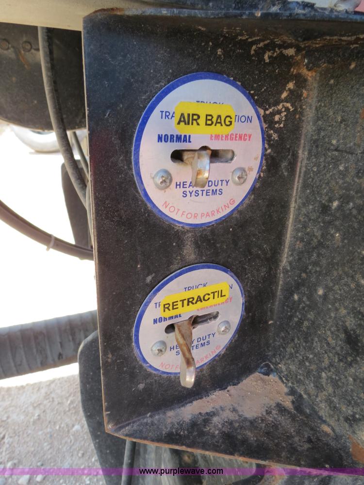 image for item B2297 2011 EXA 42' pneumatic dry bulk trailer