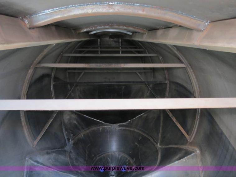 image for item B2297 2011 EXA 42' pneumatic dry bulk trailer