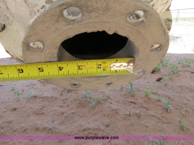 image for item B2298 1965 Fruehauf 40' aluminum pneumatic dry bulk trailer