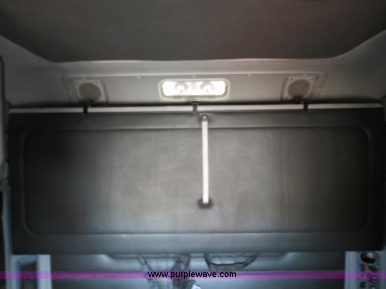 image for item B2299 2005 Freightliner Century Class S/T semi truck