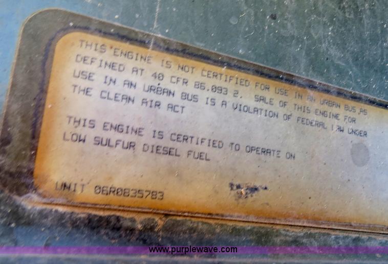 image for item B2300 2006 Freightliner Columbia semi truck