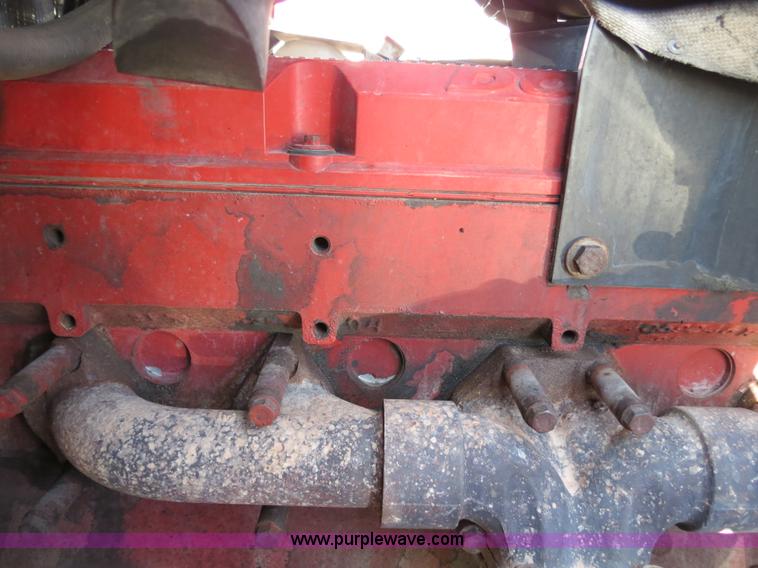 image for item B2310 2003 Kenworth T600 semi truck