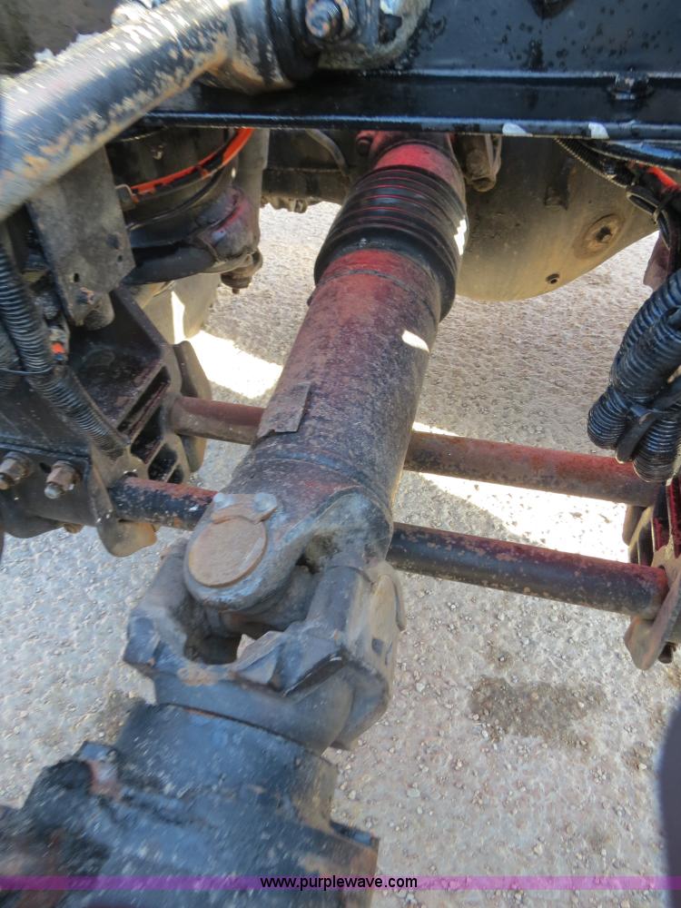 image for item B2310 2003 Kenworth T600 semi truck