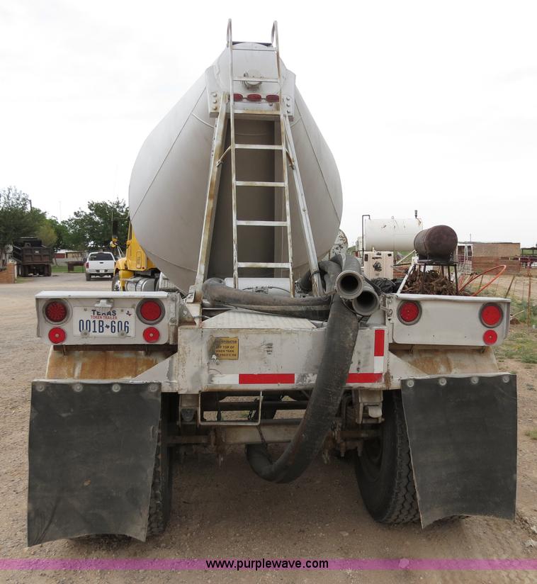 image for item B2352 1974 Fruehauf aluminum pneumatic dry bulk trailer