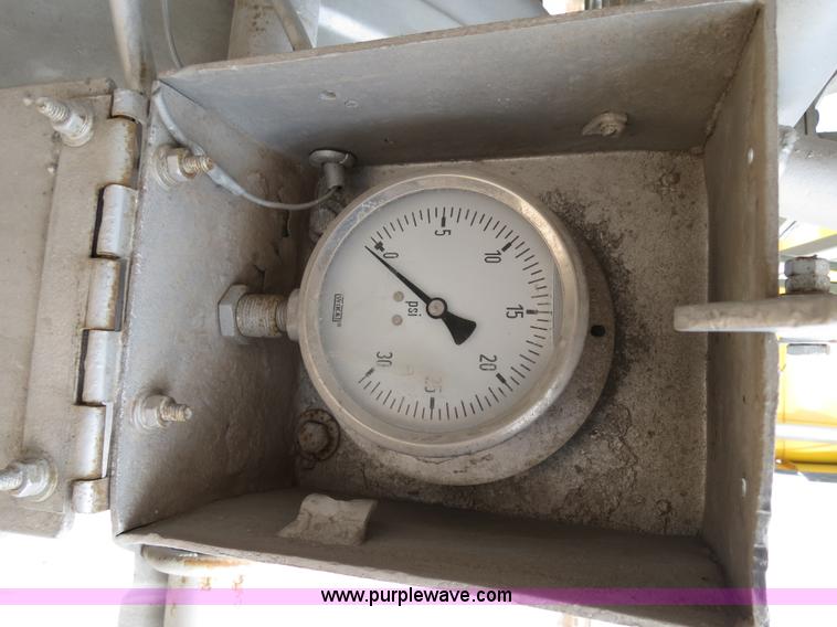 image for item B2352 1974 Fruehauf aluminum pneumatic dry bulk trailer