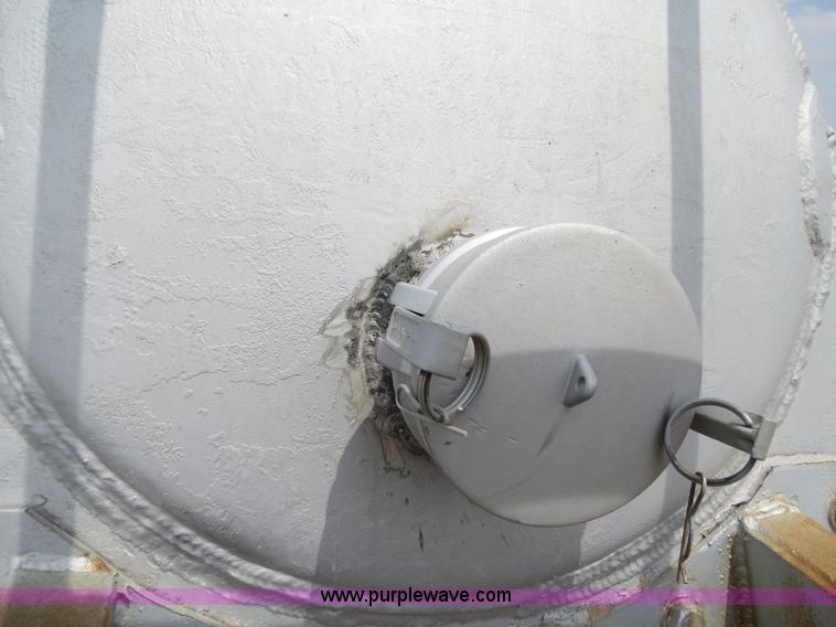 image for item B2352 1974 Fruehauf aluminum pneumatic dry bulk trailer