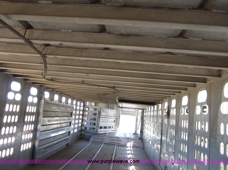 image for item B3213 1995 Barrett 50' livestock trailer