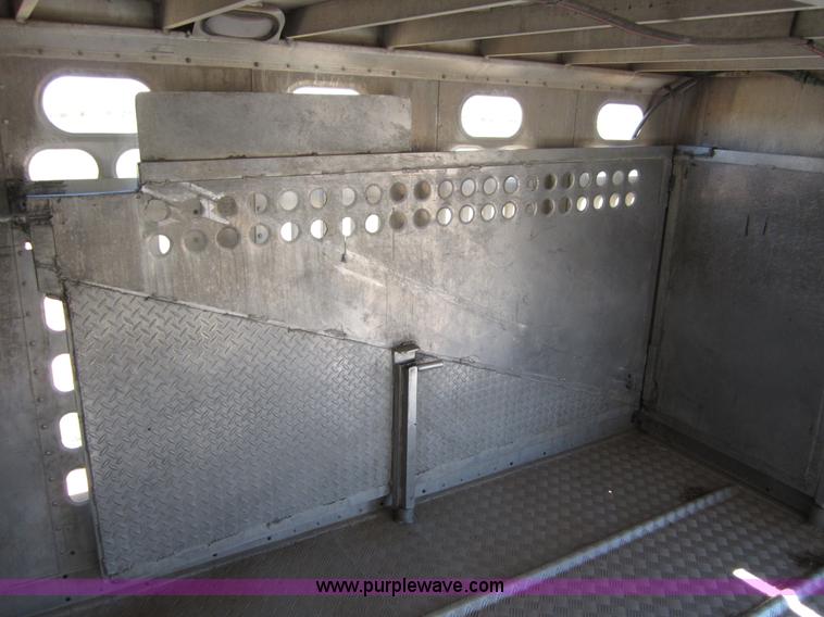 image for item B3213 1995 Barrett 50' livestock trailer