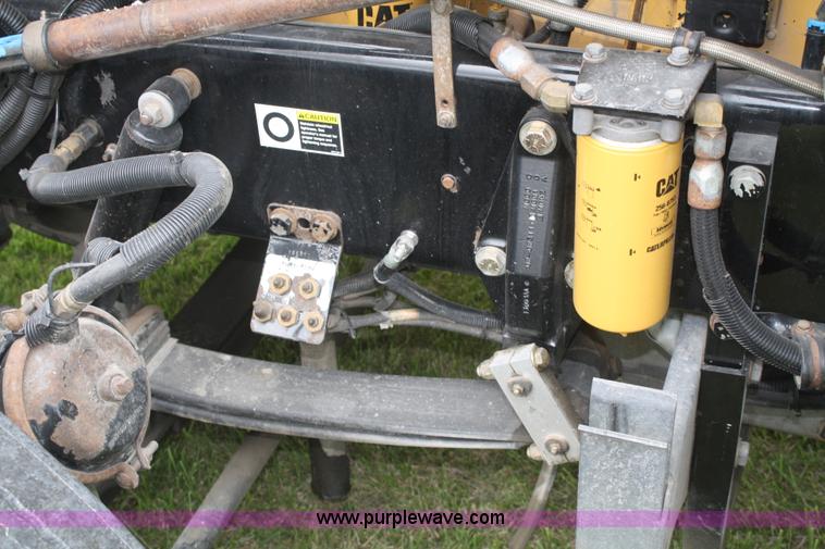 image for item B6576 2005 Peterbilt 379 semi truck