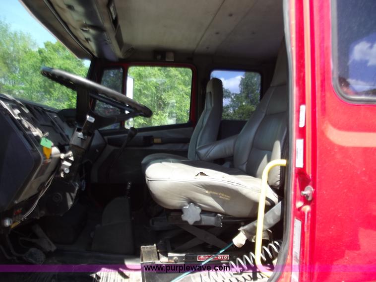 image for item C2014 1998 Freightliner FL60 business class roll back extended cab truck