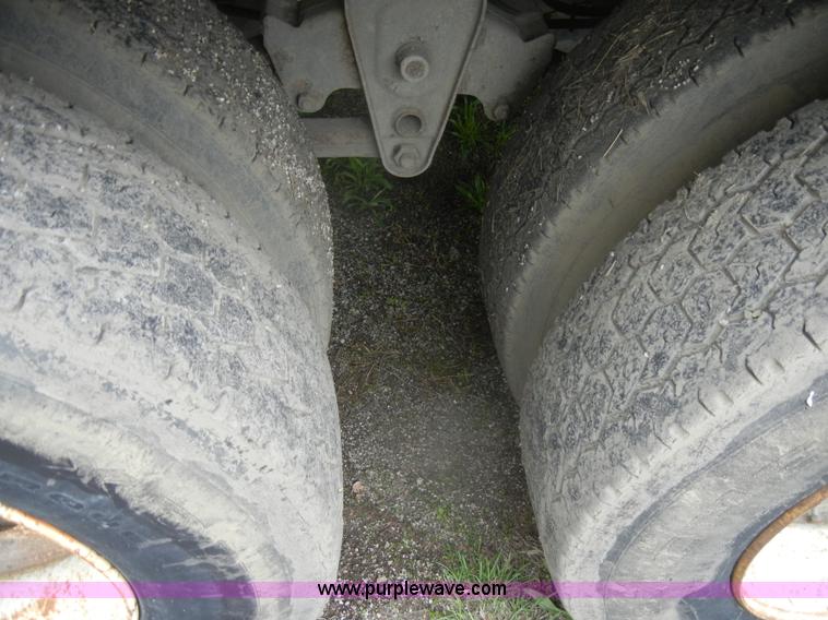 image for item C4303 1993 Wabash 48' dry van trailer