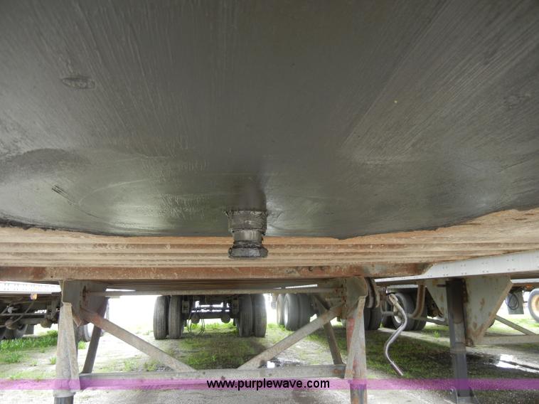 image for item C4304 1989 Monon 53' dry van trailer