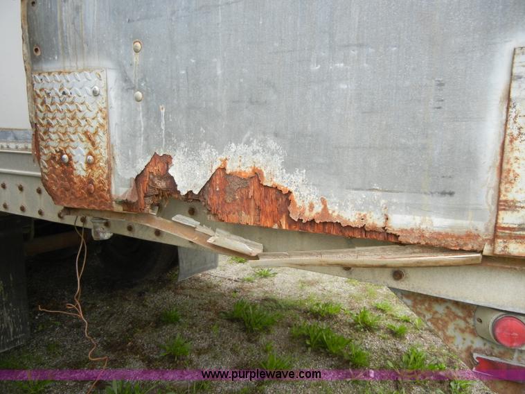 image for item C4304 1989 Monon 53' dry van trailer