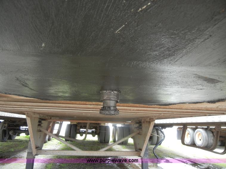 image for item C4305 1989 Trailmobile 48' dry van trailer