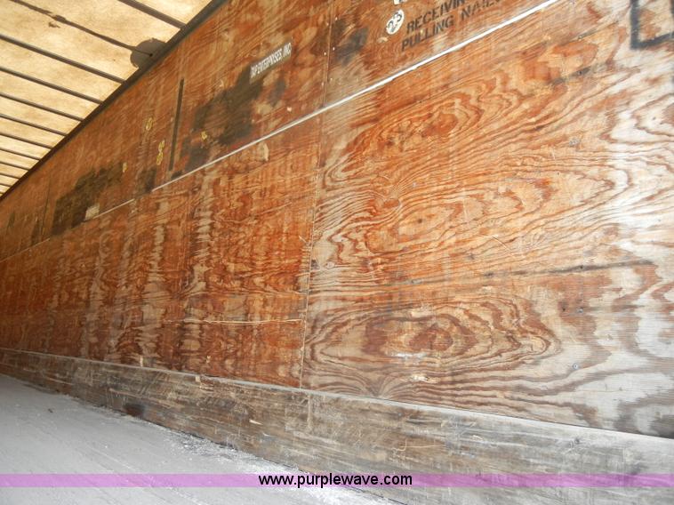 image for item C4306 1996 Fruehauf 48' dry van trailer