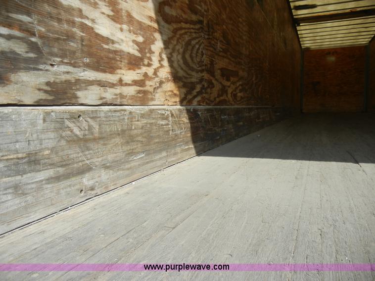 image for item C4308 1996 Fruehauf 48' dry van trailer