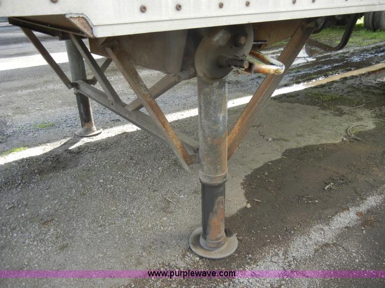 image for item C4311 1995 Wabash 48' dry van trailer