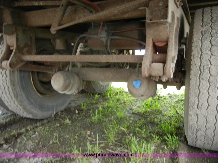 image for item C4311 1995 Wabash 48' dry van trailer