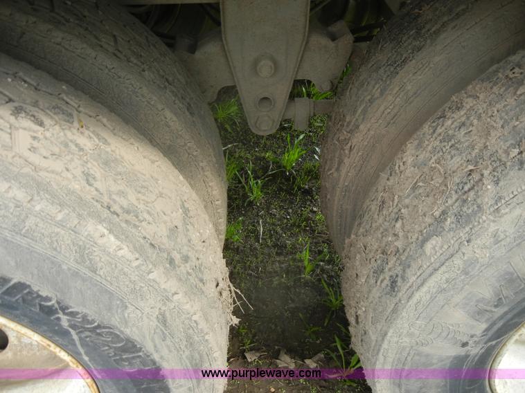 image for item C4311 1995 Wabash 48' dry van trailer