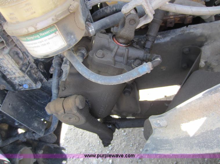 image for item C5459 2003 Freightliner Columbia semi truck