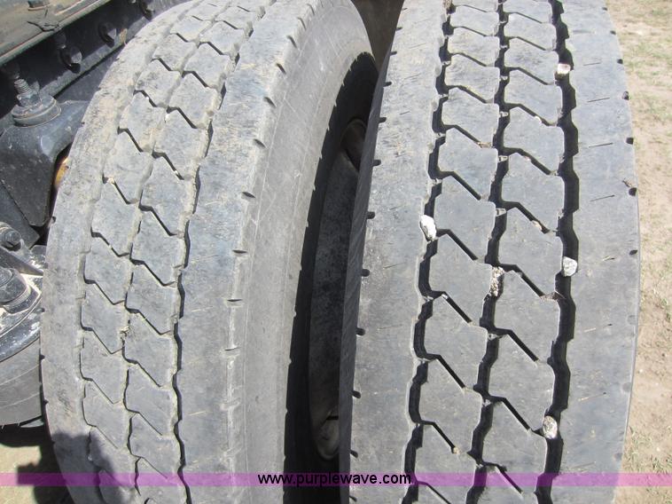 image for item C5460 1998 Kenworth W900L semi truck