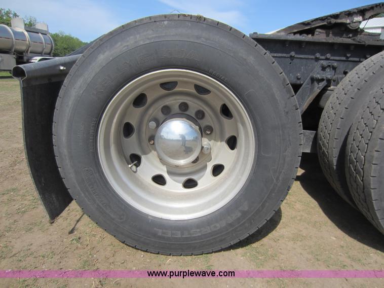 image for item C5460 1998 Kenworth W900L semi truck