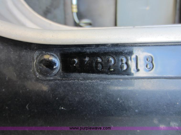 image for item C5460 1998 Kenworth W900L semi truck