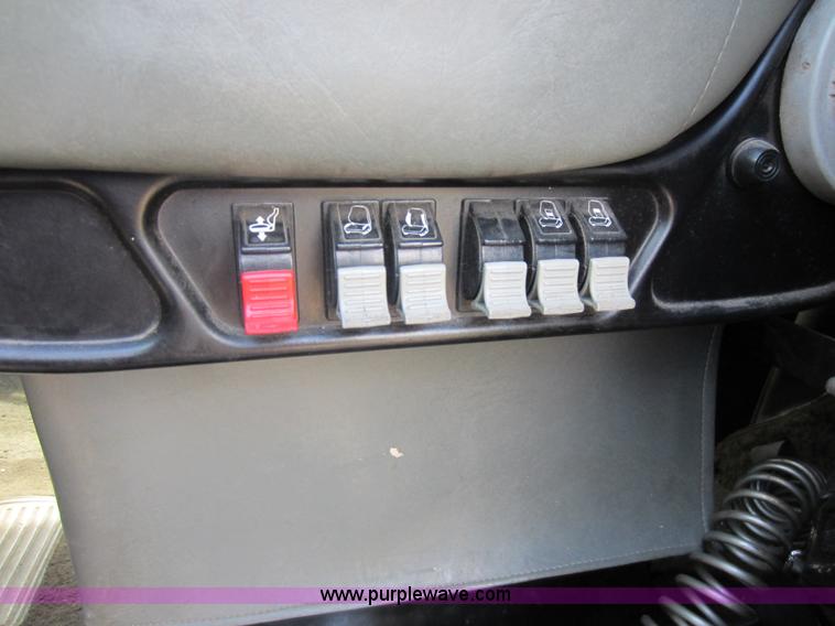 image for item C5460 1998 Kenworth W900L semi truck